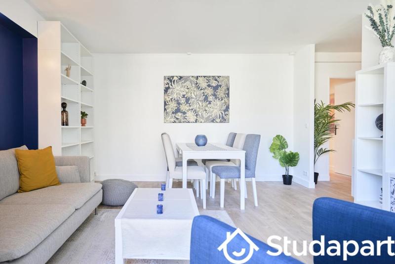 Chambre - 115 m² - 1 pièce