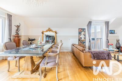 Appartement - 89 m² - 4 pièces