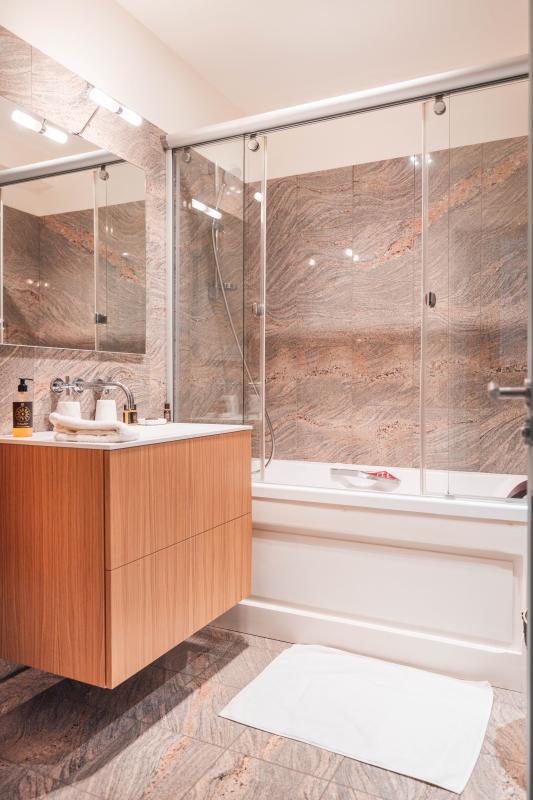 Immeuble - 219 m² - 12 pièces