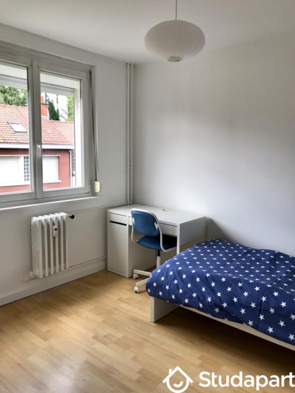 Chambre - 12 m² - 1 pièce