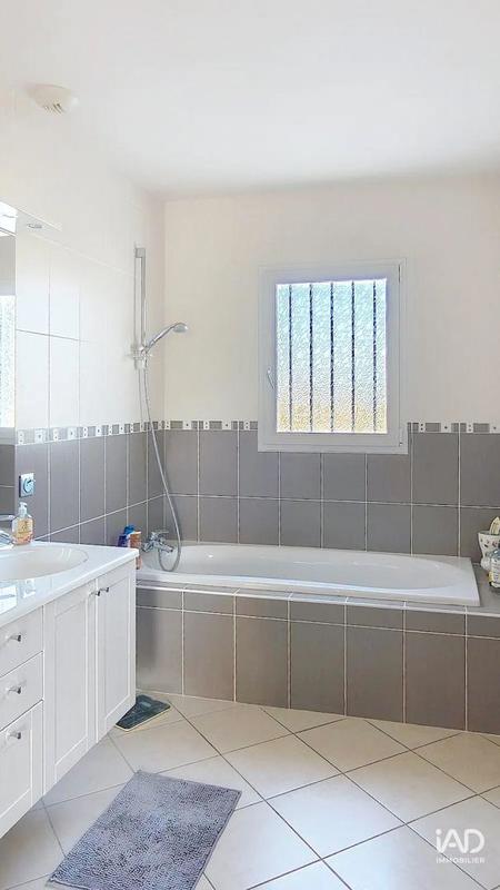 Maison - 177 m² - 4 pièces