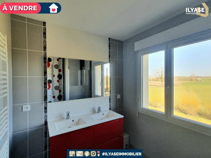 Maison - 143 m² - 8 pièces