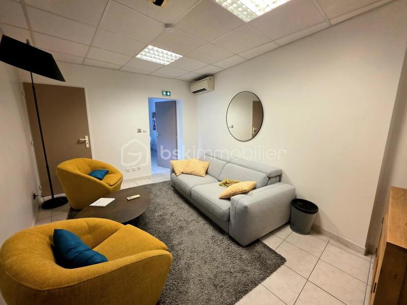 Immeuble - 261 m² - 8 pièces