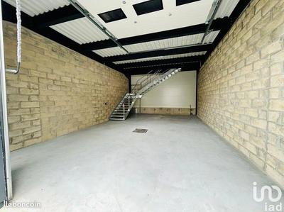 Local commercial - 127 m²