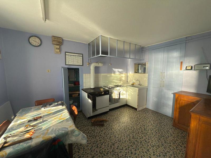 Maison - 100 m² - 6 pièces