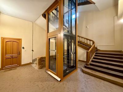 Appartement - 90 m² - 3 pièces