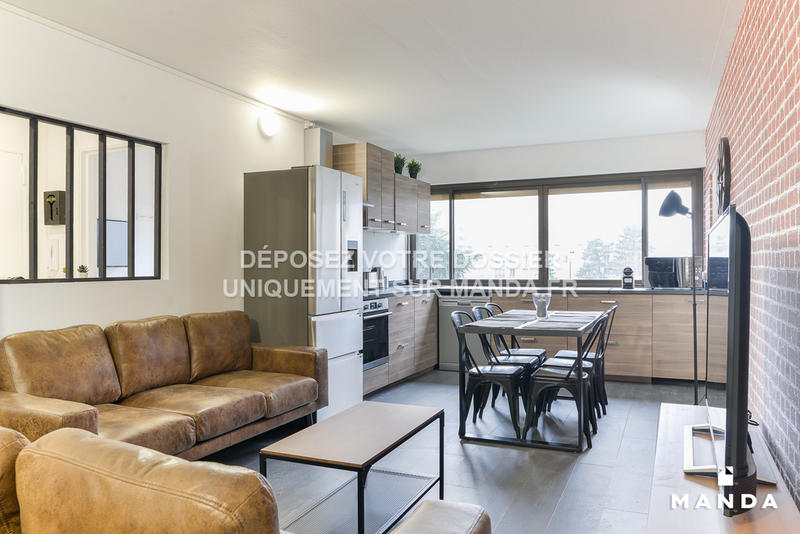 Chambre - 10 m² - 5 pièces