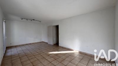 Maison - 81 m² - 4 pièces