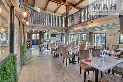 Fonds de commerce - Magasins - 960 m²