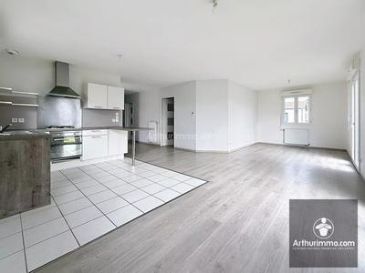 Maison - 103 m² - 5 pièces
