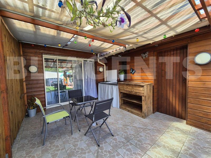 Maison - 137 m² - 5 pièces