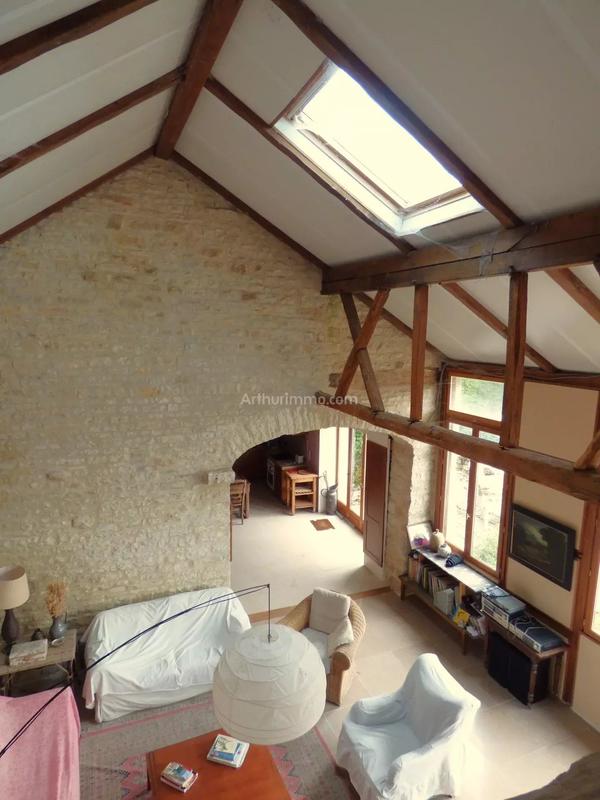 Maison - 329 m² - 12 pièces