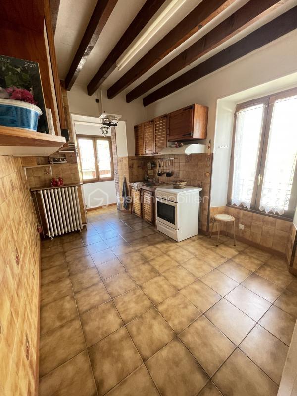 Maison - 170 m² - 6 pièces