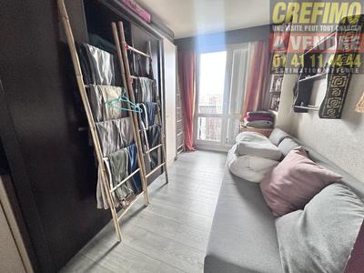 Appartement - 70 m² - 4 pièces