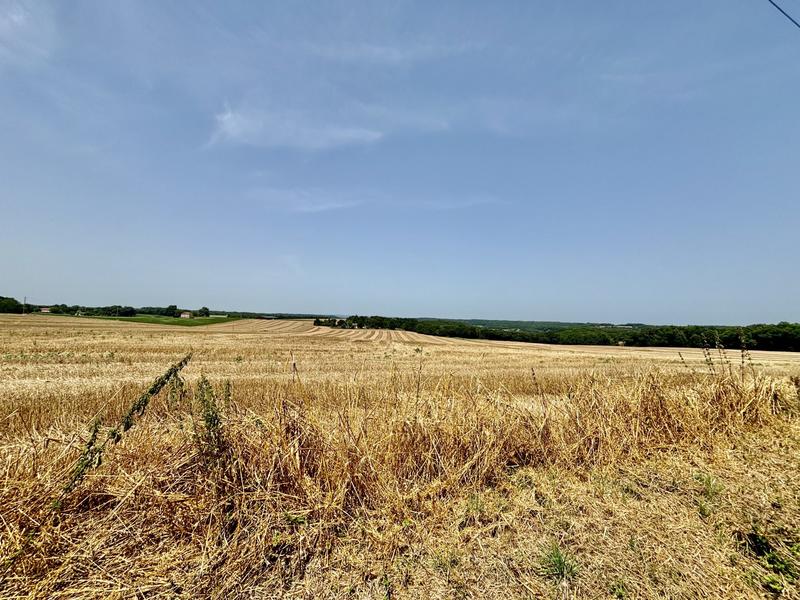 Maison traditionnelle - 228 m² - 4 pièces