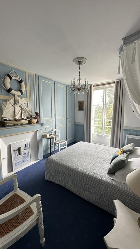 Maison - 185 m² - 8 pièces