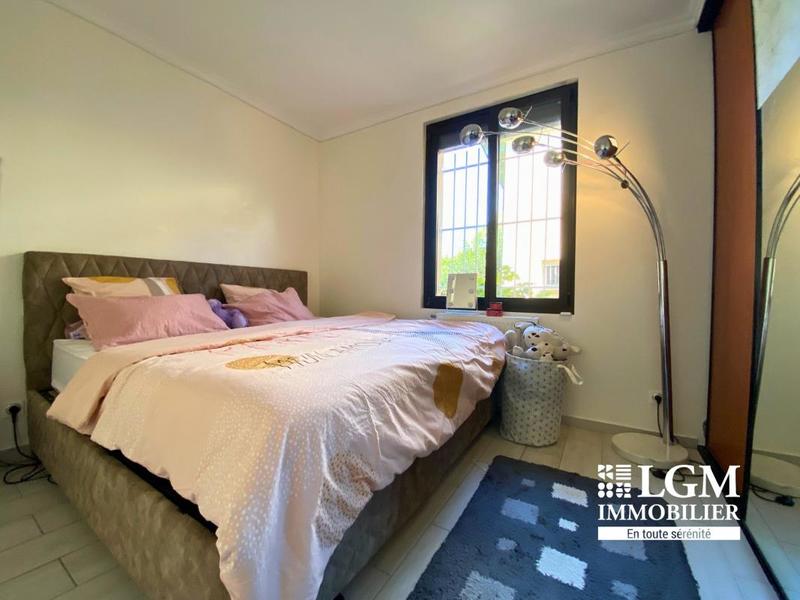 Maison - 206 m² - 7 pièces