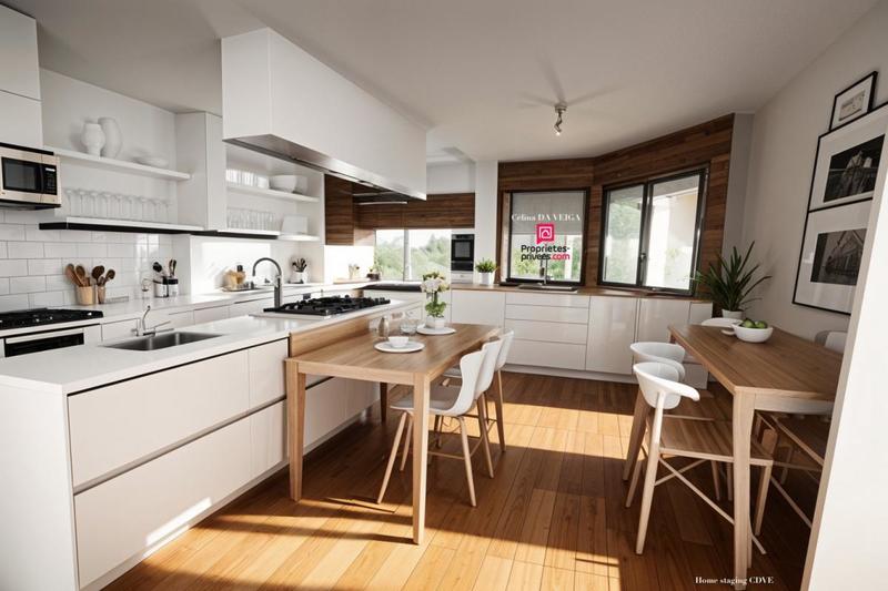 Maison - 96 m² - 5 pièces