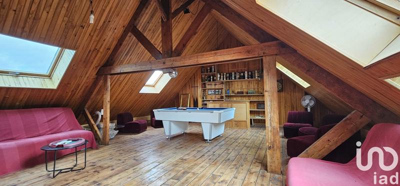 Maison - 486 m² - 10 pièces