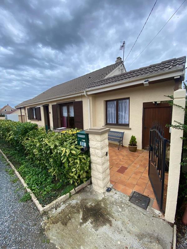 Maison - 90 m² - 3 pièces