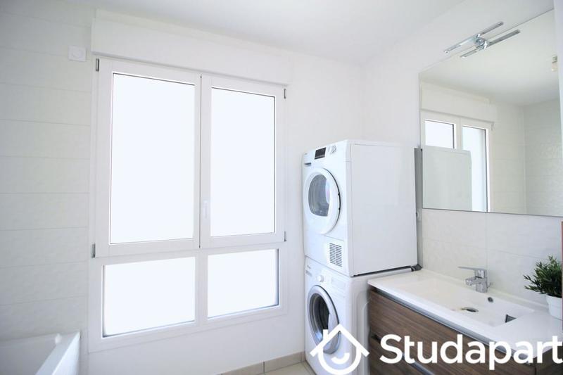 Chambre - 12 m² - 1 pièce