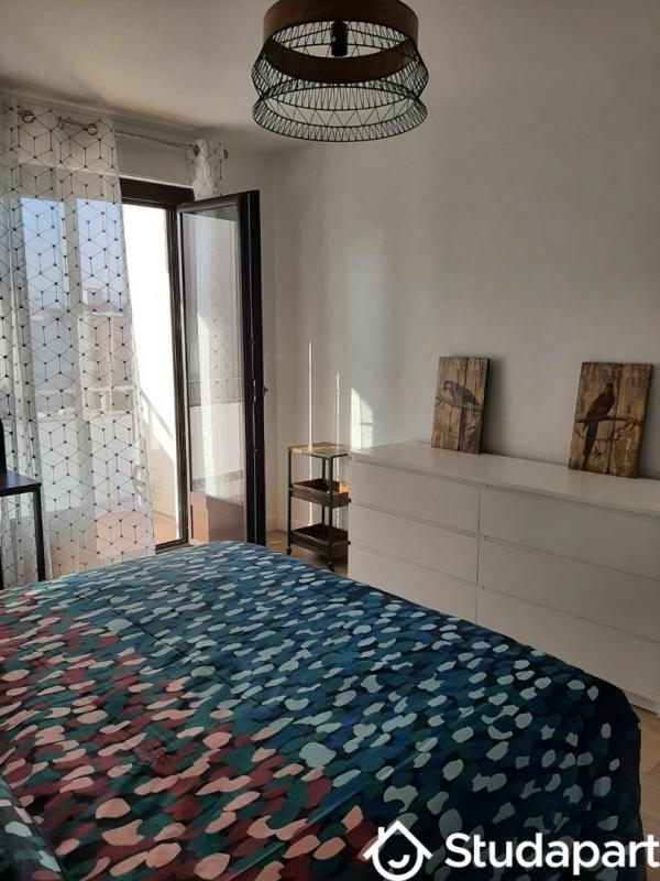 Chambre - 14 m² - 1 pièce