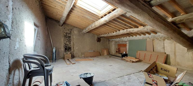 Local commercial - 86 m² - 3 pièces