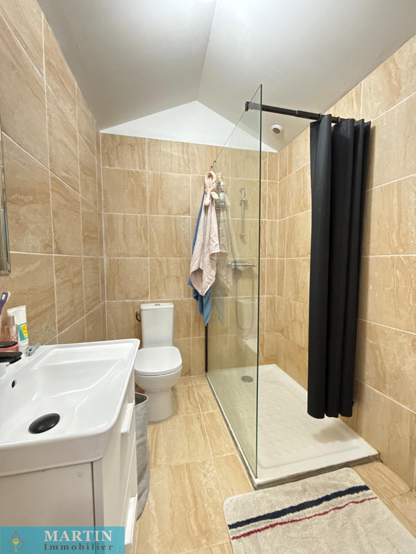 Maison - 102 m² - 6 pièces