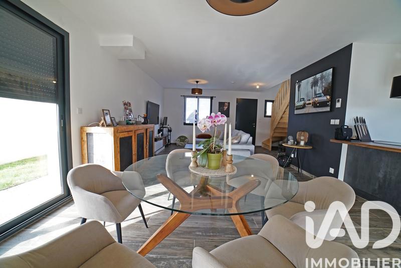 Maison - 101 m² - 4 pièces