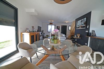 Maison - 101 m² - 4 pièces