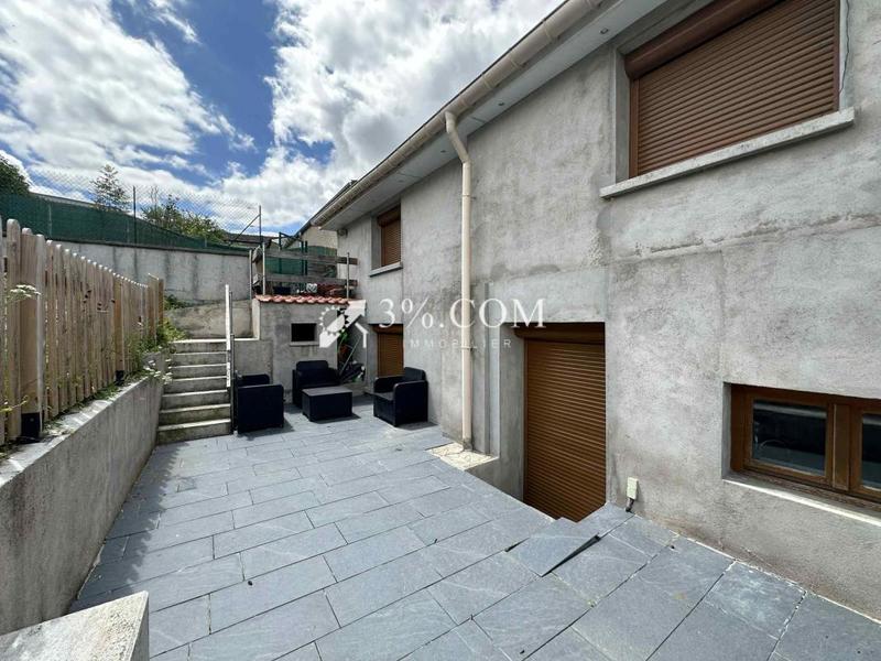 Maison de village - 167 m² - 6 pièces