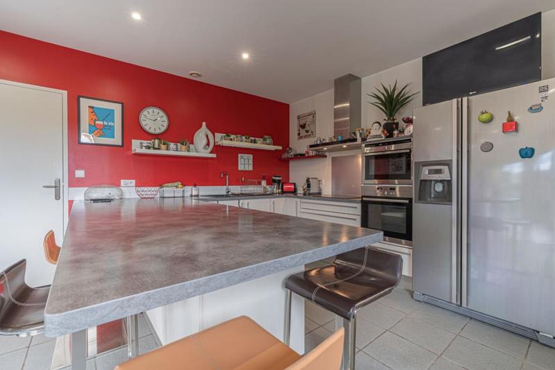 Appartement - 297 m² - 6 pièces