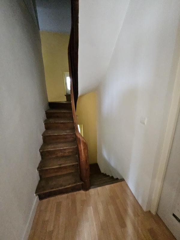 Maison - 175 m² - 10 pièces