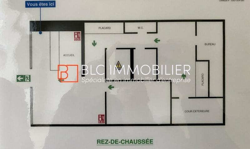 Local commercial - 100 m²