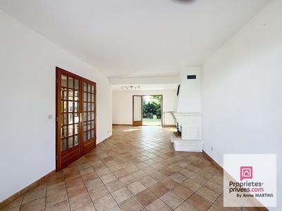 Maison - 150 m² - 7 pièces