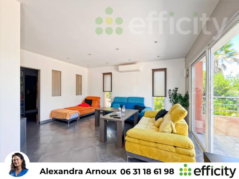 Villa - 175 m² - 6 pièces