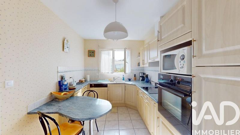 Maison - 122 m² - 5 pièces