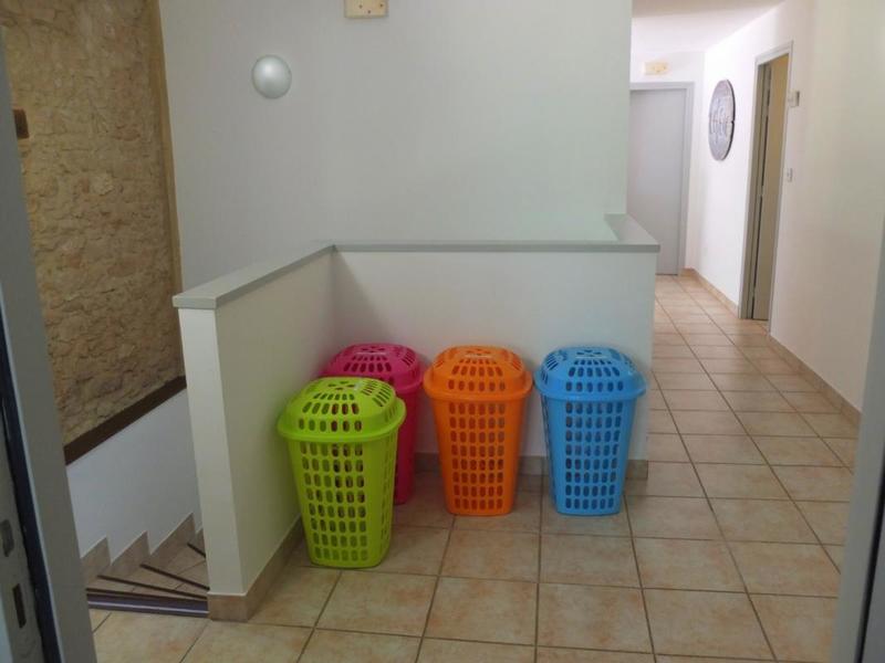 Maison - 1 122 m² - 22 pièces