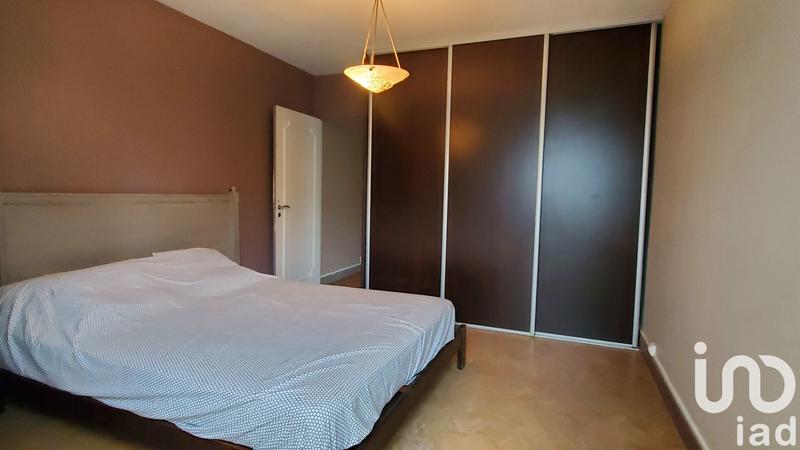 Appartement - 93 m² - 5 pièces