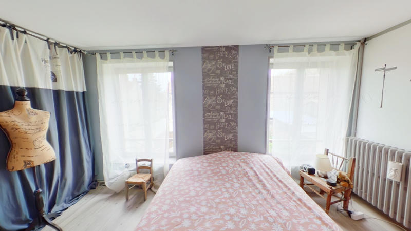 Maison de village - 280 m² - 9 pièces