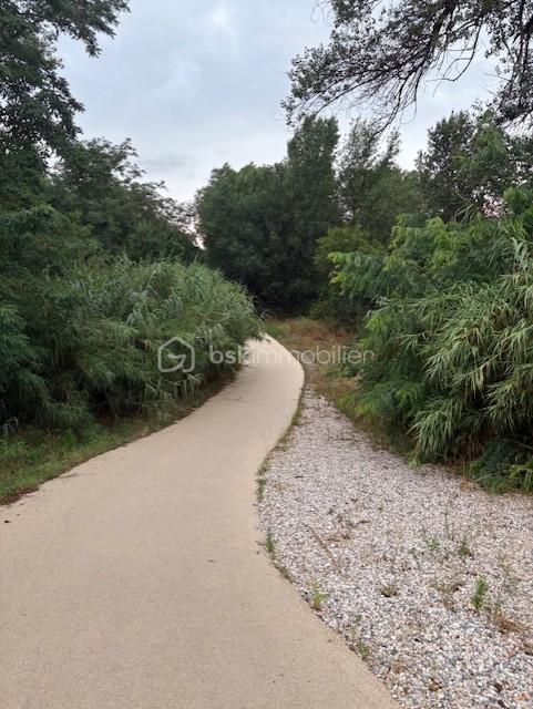 Terrain agricole - 3 299 m²