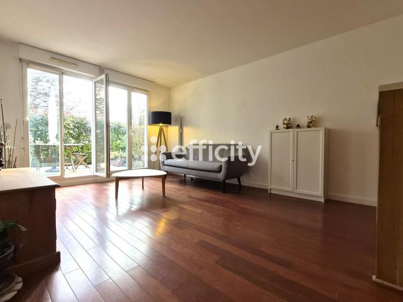 Appartement - 64 m² - 4 pièces