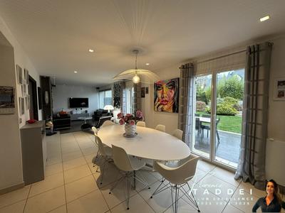 Maison - 126 m² - 6 pièces