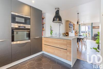 Appartement - 93 m² - 4 pièces