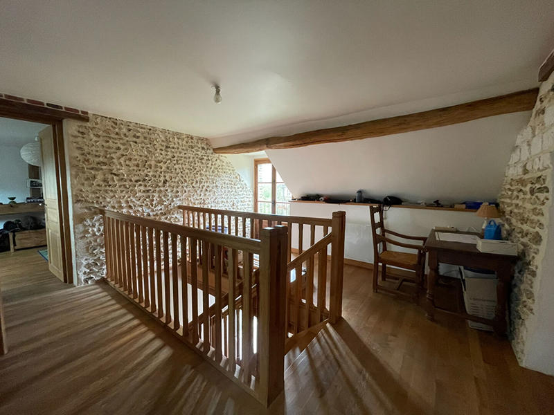 Demeure - 370 m² - 14 pièces