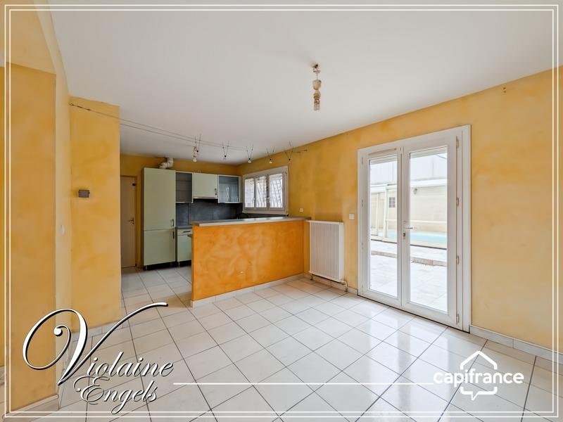 Maison - 80 m² - 5 pièces