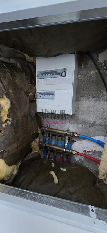 Local commercial - 30 m² - 2 pièces