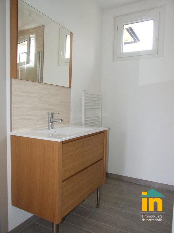 Maison - 77 m² - 4 pièces