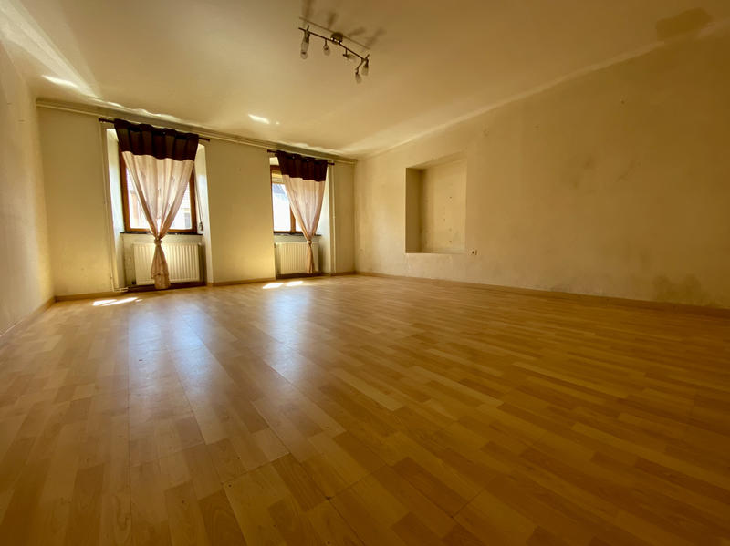 Maison - 192 m² - 6 pièces