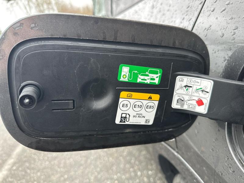 Ford Kuga 2.5 Duratec 190 ch FlexiFuel Fhev E85 Powershift s